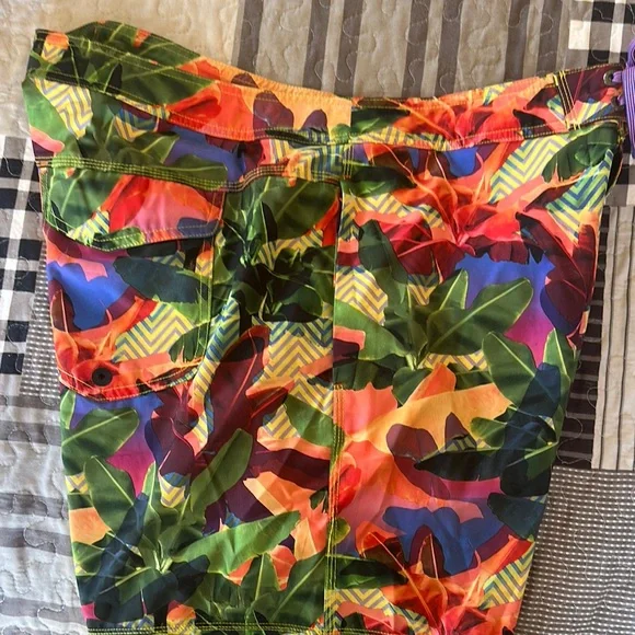 Saxx swim shorts Colorful Leaf Pattern Swim Shorts - Picture 5 of 8